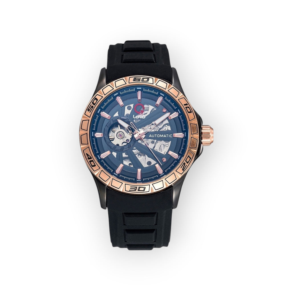 Reloj LOTO COMPANY AUTOMATIC 2500 con esfera esqueletizada, bisel en oro rosa y correa de silicona negra deportiva.