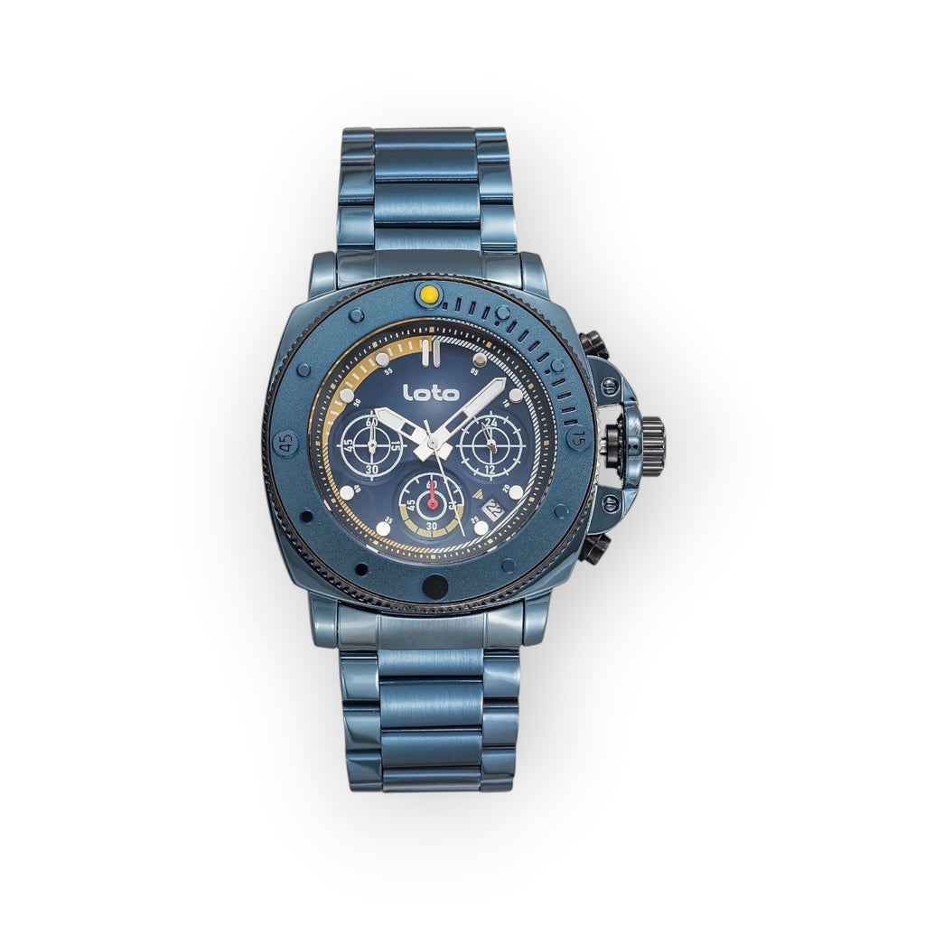 Reloj cronógrafo LOTO COMPANY ARMOR 2534 de acero inoxidable azul con esfera detallada y brazalete ergonómico.