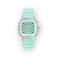 Reloj análogo LOTO COMPANY modelo NOA con carátula cuadrada color aqua, correa de goma ligera y diseño moderno.