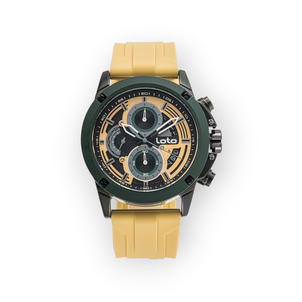 Reloj LOTO COMPANY Speed cronógrafo con correa de plástico amarilla, esfera verde y detalles dorados. Resistente al agua 3 ATM.